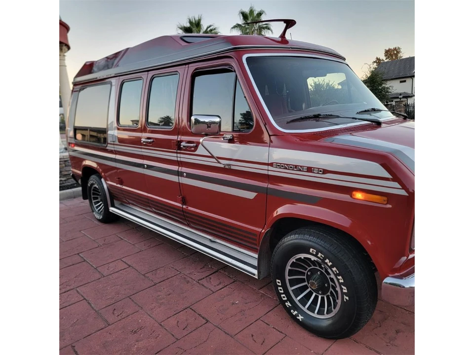 1987 Ford Econoline Van - Image 6 of 31