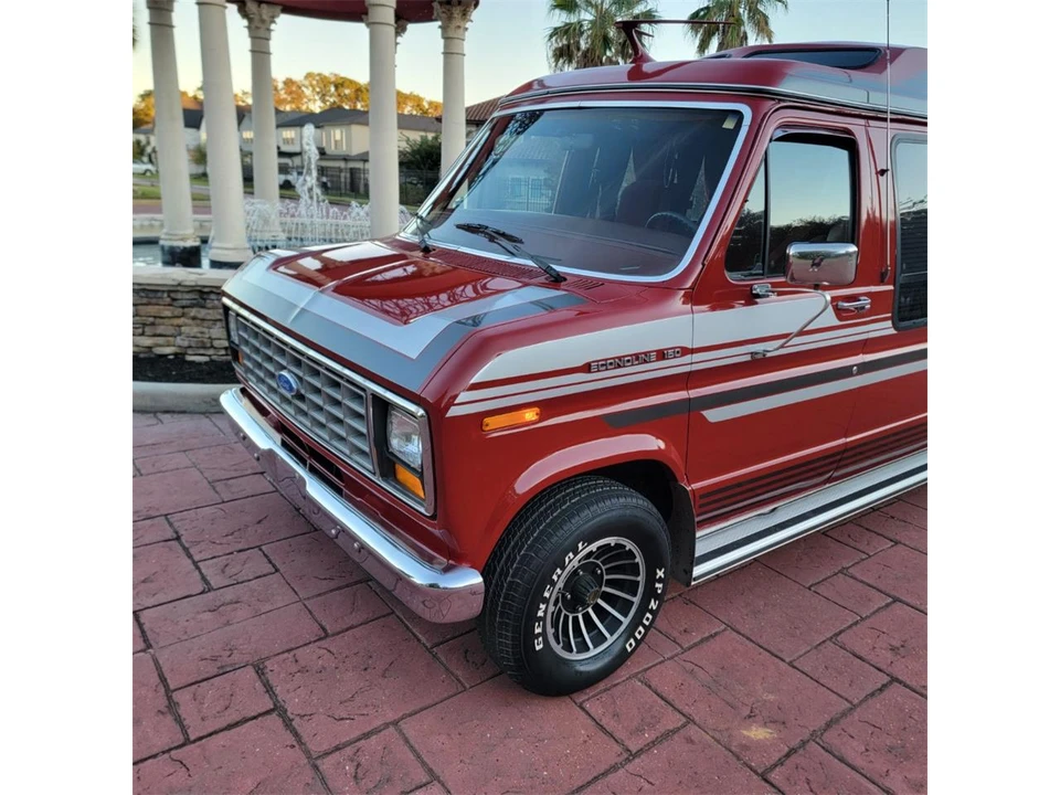 1987 Ford Econoline Van - Image 12 of 31