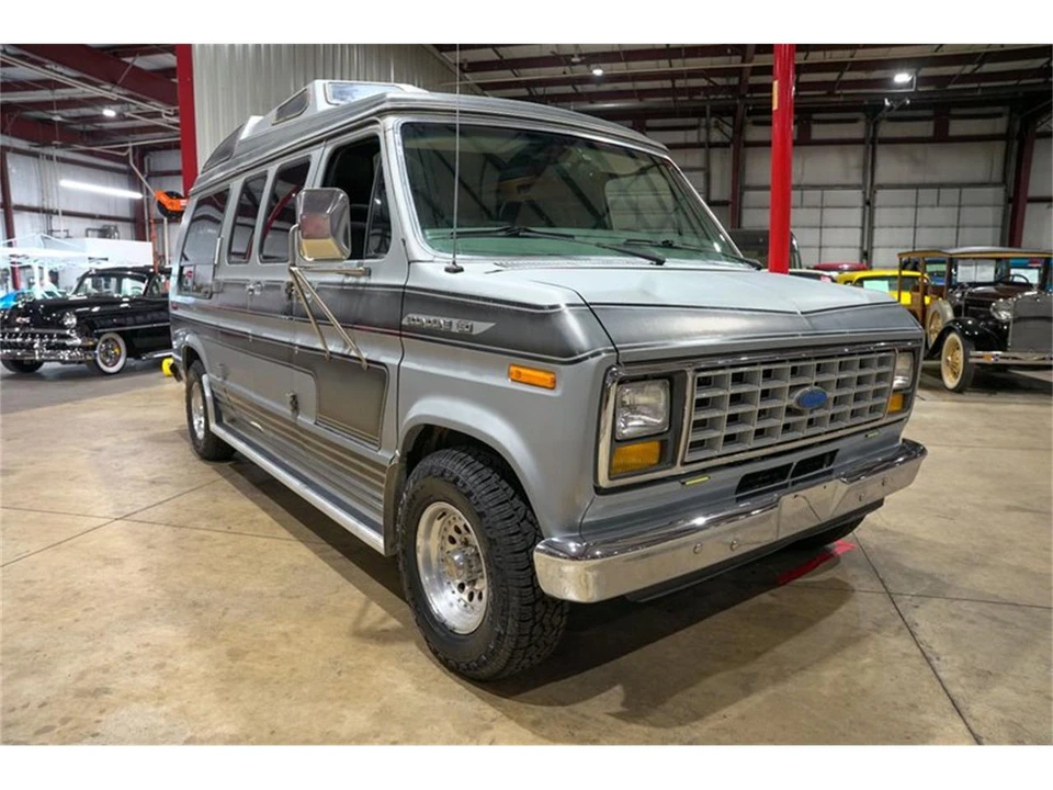 1987 Ford Econoline Van - Image 12 of 31
