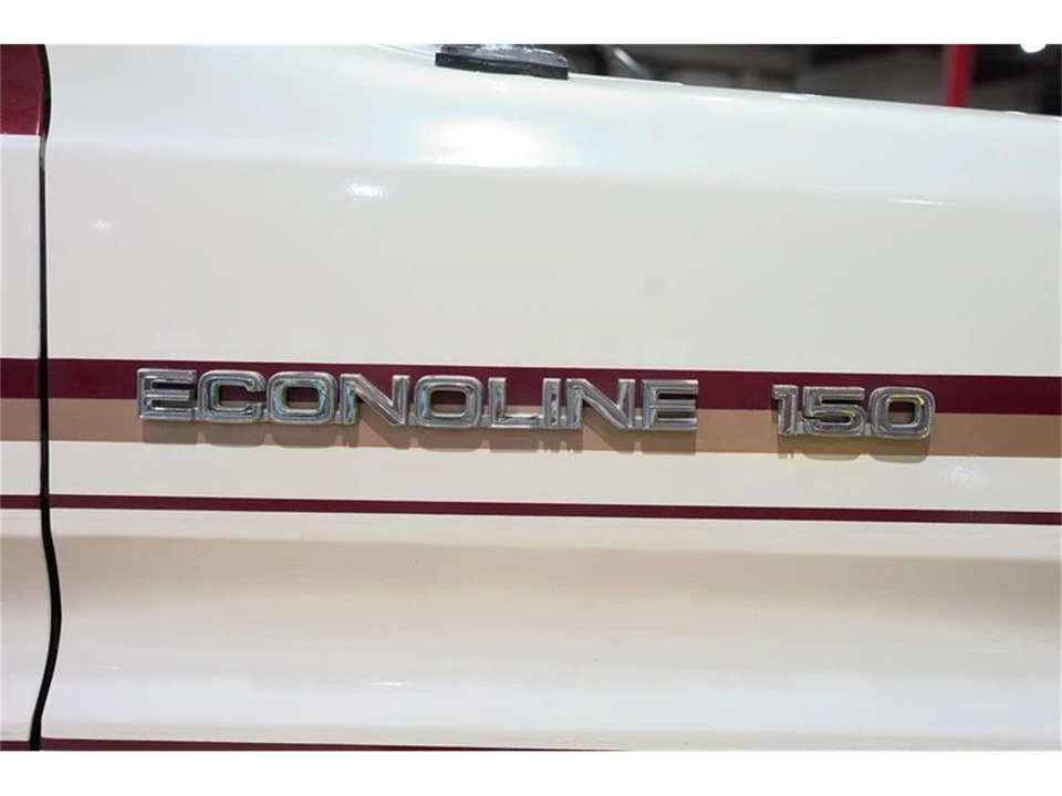 1987 Ford Econoline Van - Image 26 of 31