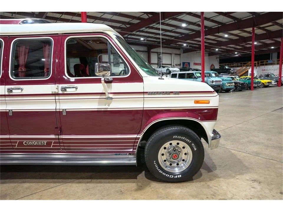 1987 Ford Econoline Van - Image 11 of 31
