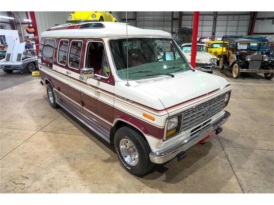 1987 Ford Econoline Van - Image 14 of 31