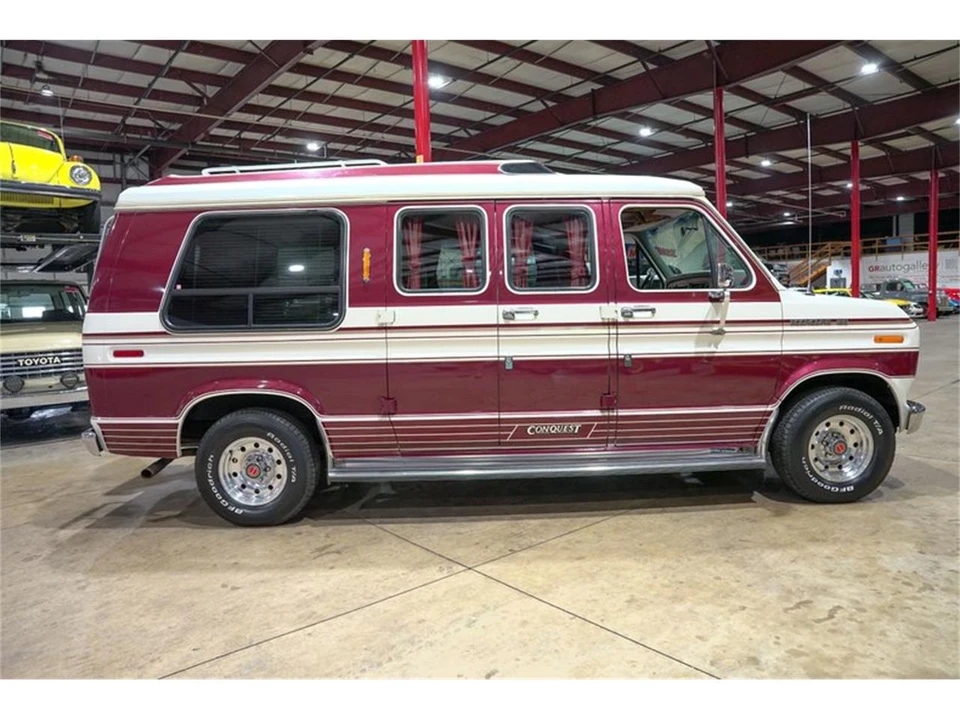 1987 Ford Econoline Van - Image 10 of 31