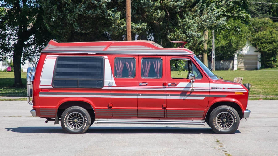 1987 Ford Econoline Van - Image 8 of 12
