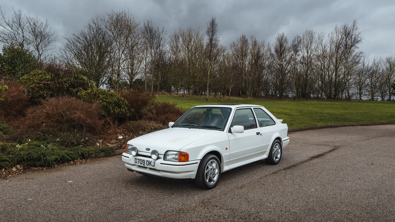 1987 Ford Escort - Image 3 of 31