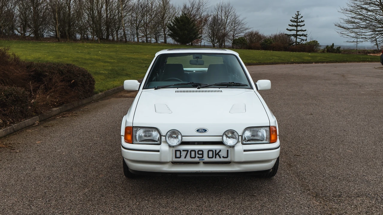 1987 Ford Escort - Image 2 of 31