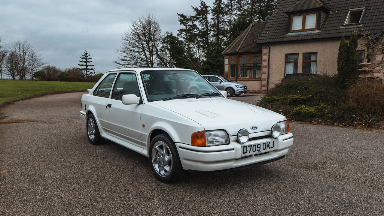 1987 Ford Escort - Image 13 of 31