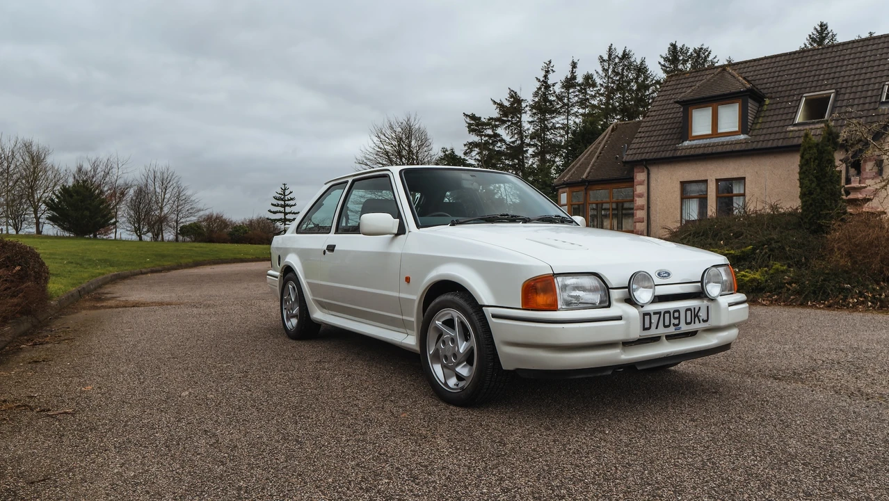1987 Ford Escort - Image 8 of 31