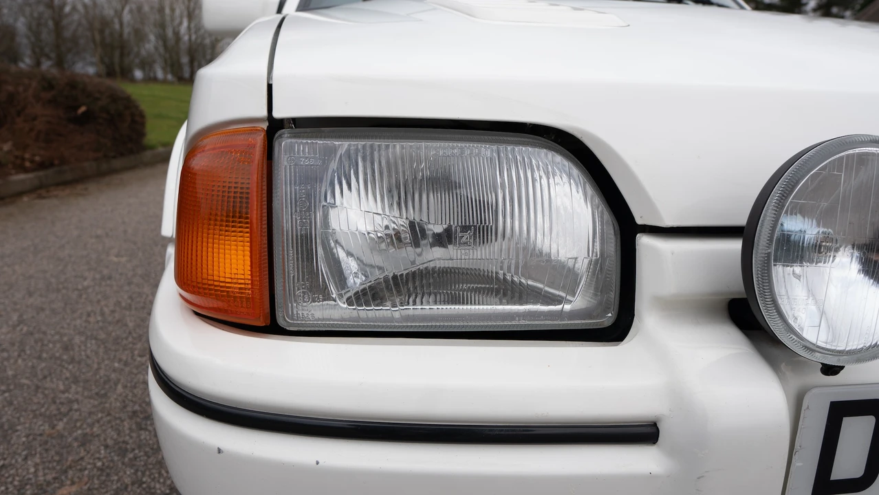 1987 Ford Escort - Image 14 of 31