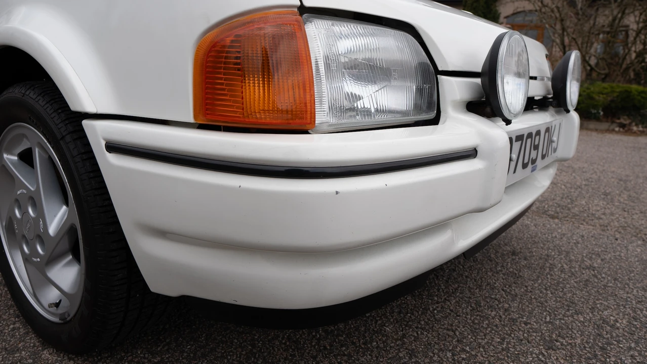 1987 Ford Escort - Image 22 of 31