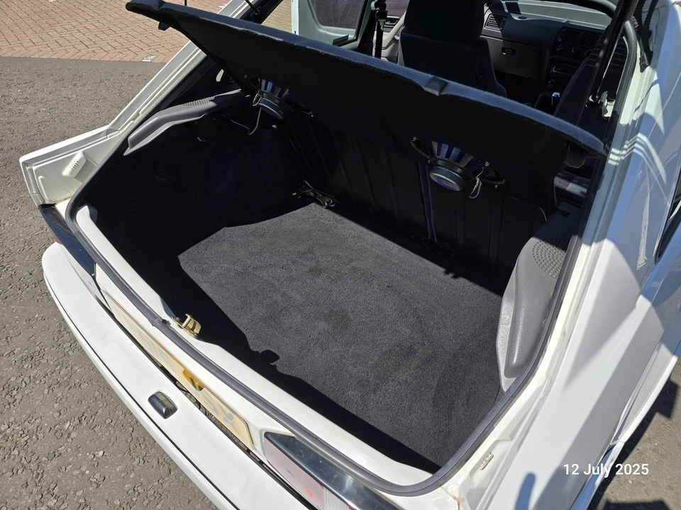 1987 Ford Escort - Image 20 of 30