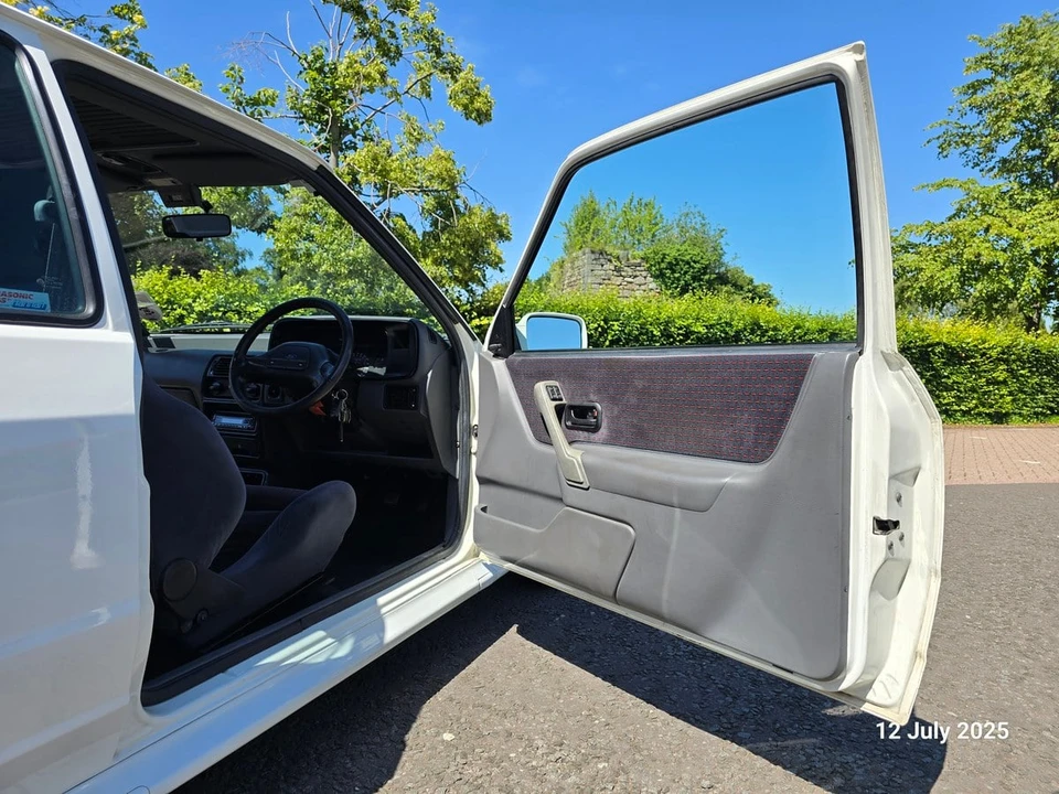 1987 Ford Escort - Image 14 of 30