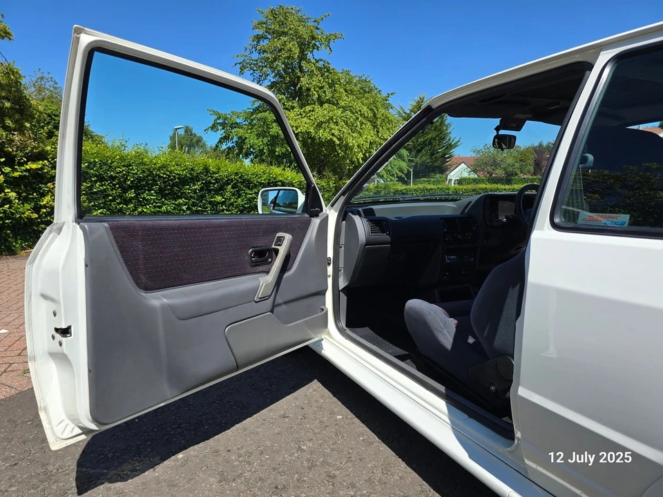 1987 Ford Escort - Image 13 of 30