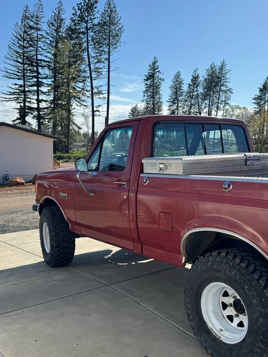 1987 Ford F-Series 8th Gen - Image 17 of 19