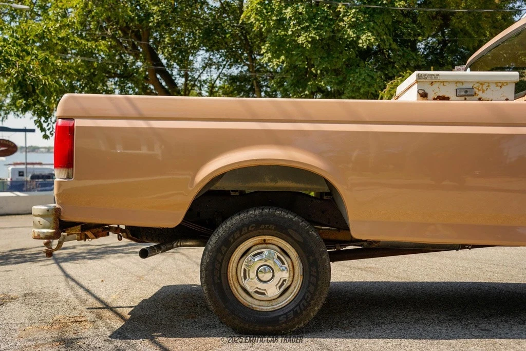 1987 Ford F-Series 8th Gen - Image 10 of 12