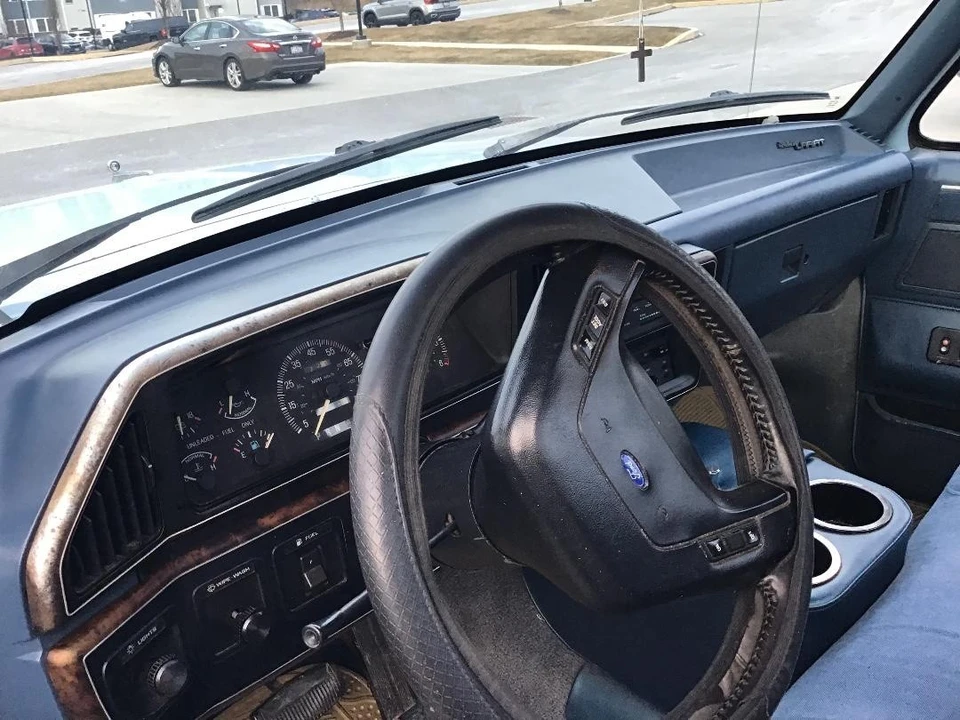 1987 Ford F-Series 8th Gen - Image 12 of 18