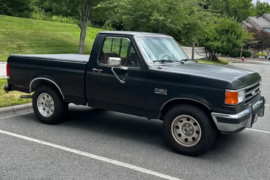 1987 Ford F-150 XLT Lariat