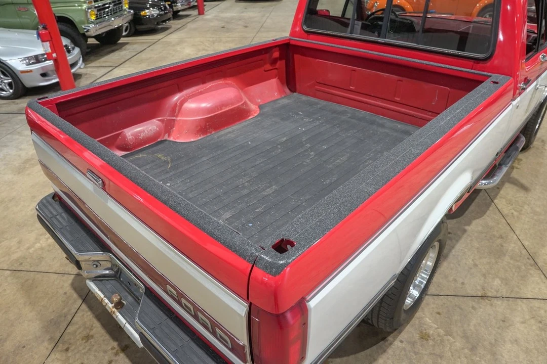 1987 Ford F-Series 8th Gen - Image 20 of 31