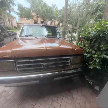 1987 Ford F-150 XLT Lariat Long Bed