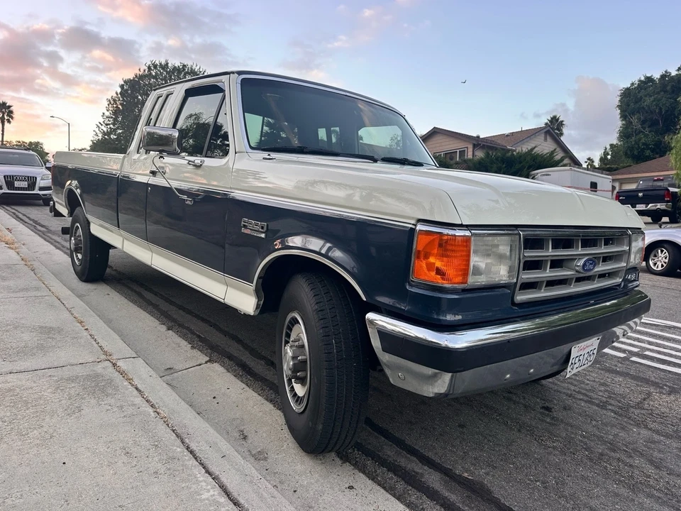 1987 Ford F-Series 8th Gen - Image 2 of 15