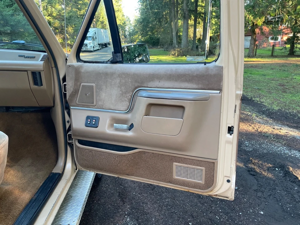1987 Ford F-Series 8th Gen - Image 14 of 21