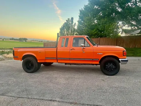 1987 Ford F-250 HD Long Bed