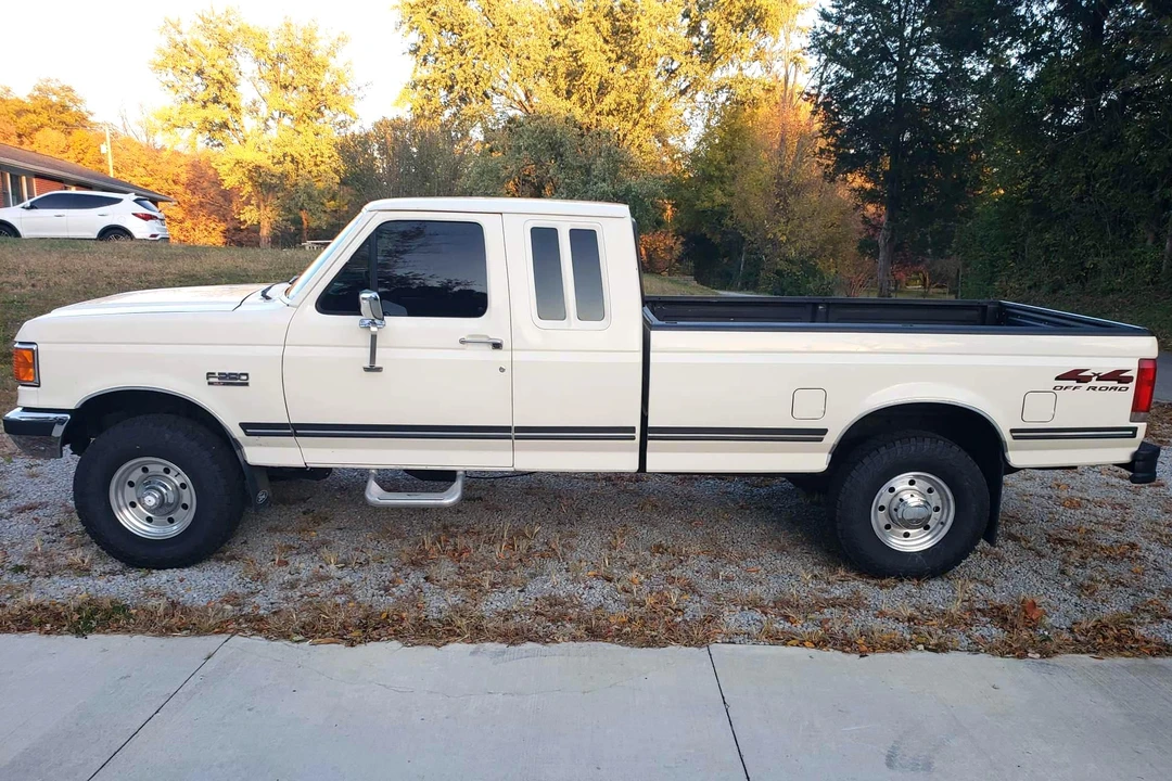 1987 Ford F-Series 8th Gen - Image 3 of 31
