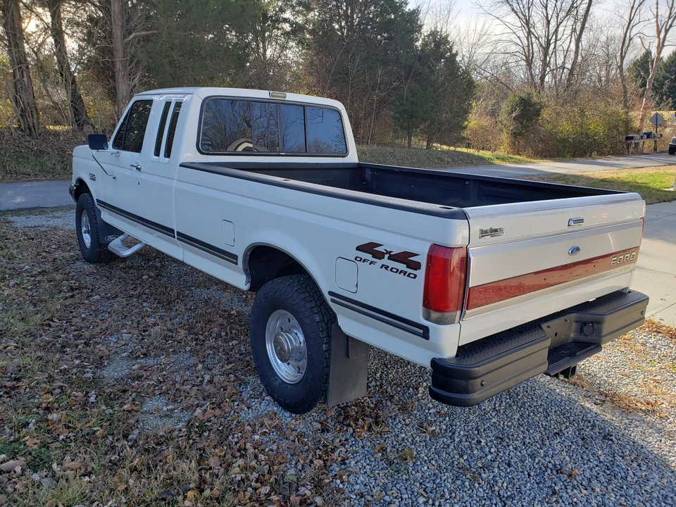 1987 Ford F-Series 8th Gen - Image 9 of 31