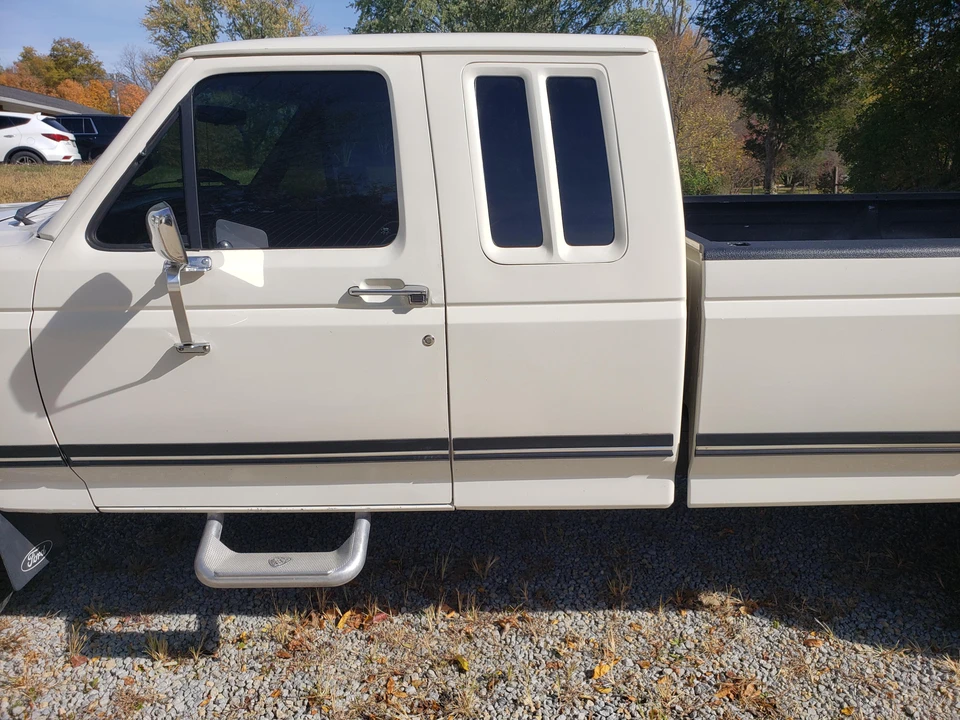 1987 Ford F-Series 8th Gen - Image 23 of 31