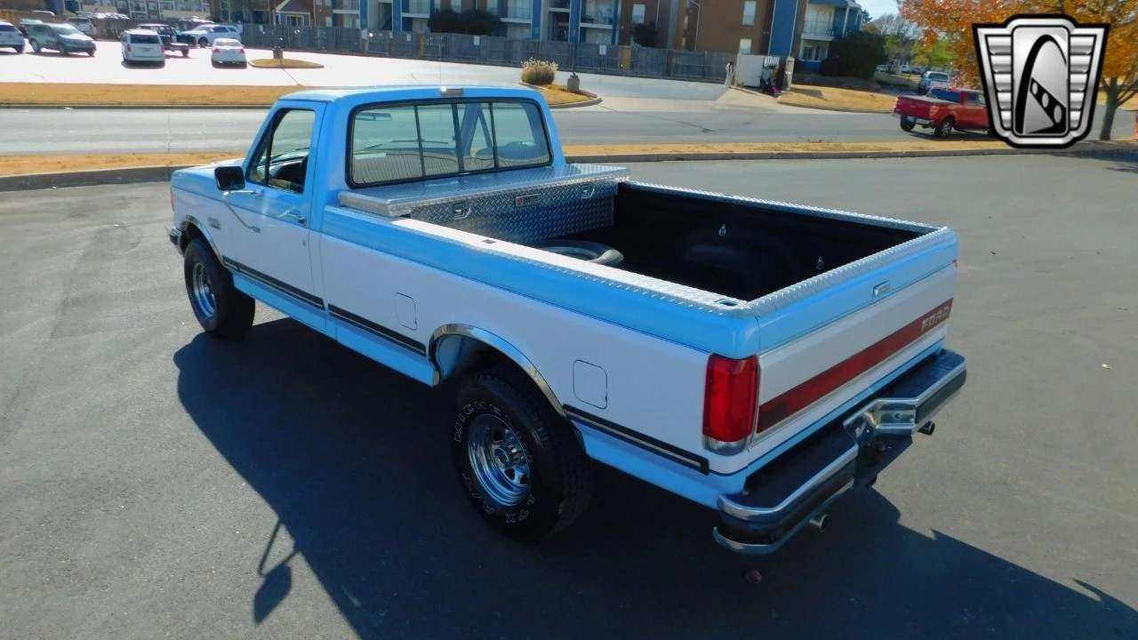 1987 Ford F-Series 8th Gen - Image 5 of 21