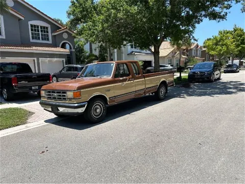 1987 Ford F150 XLT Lariat