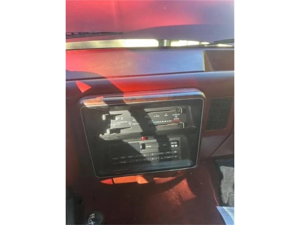 1987 Ford F-Series 8th Gen - Image 9 of 10