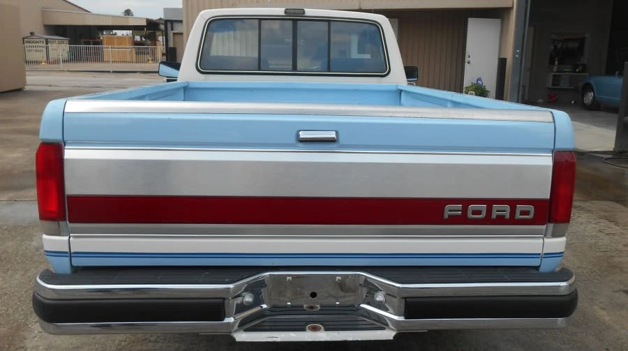 1987 Ford F-Series 8th Gen - Image 9 of 11