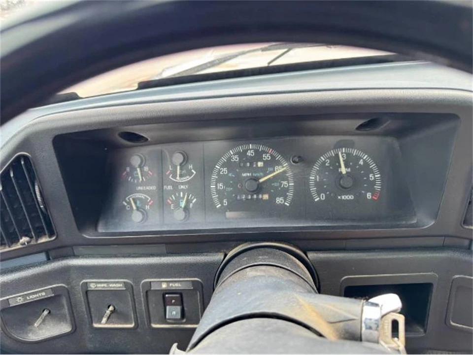 1987 Ford F-Series 8th Gen - Image 2 of 6