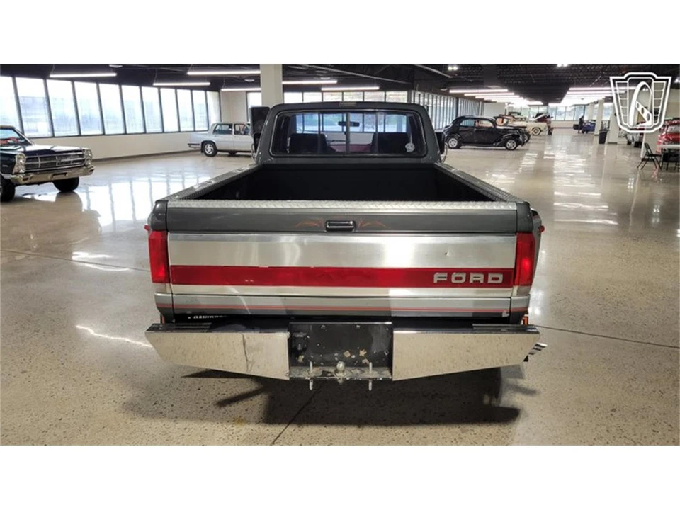 1987 Ford F-Series 8th Gen - Image 30 of 31