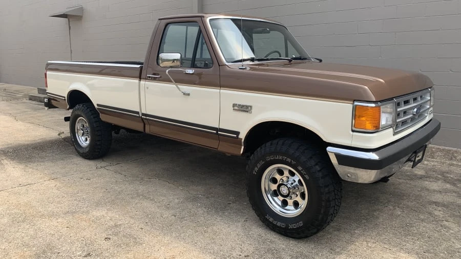 1987 Ford F-Series 8th Gen - Image 9 of 10