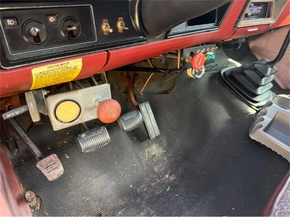 1987 Ford F-Series 8th Gen - Image 16 of 20