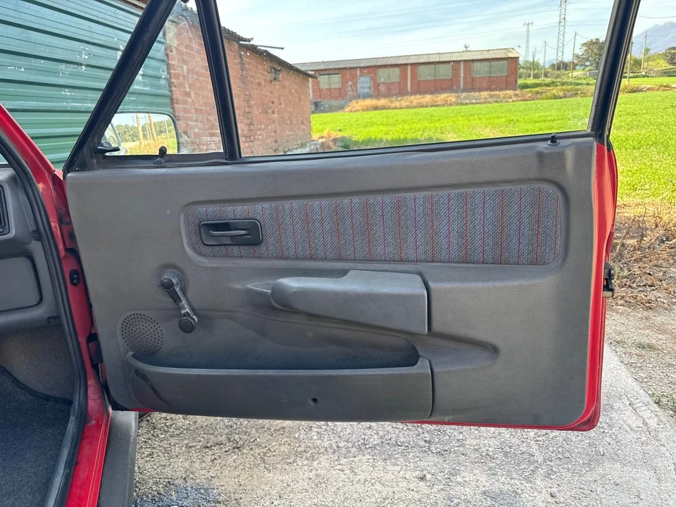 1987 Ford Fiesta - Image 14 of 31