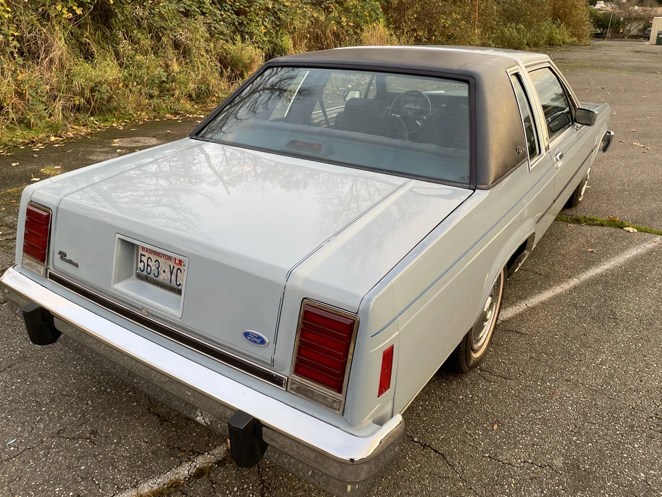 1987 Ford LTD - Image 8 of 31