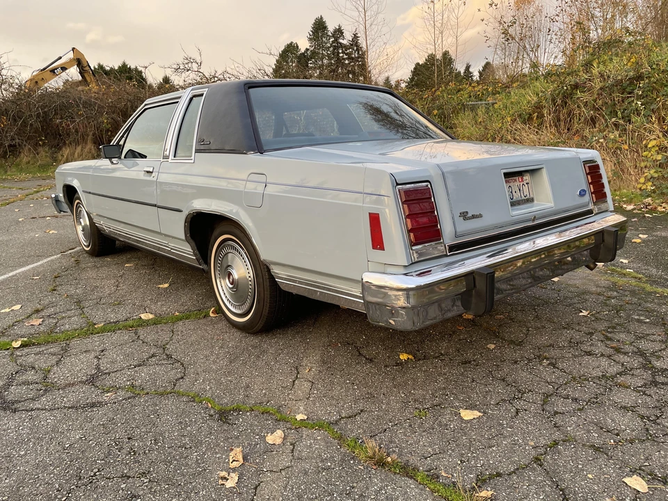 1987 Ford LTD - Image 4 of 31