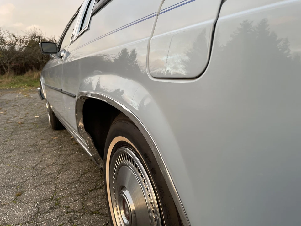 1987 Ford LTD - Image 27 of 31