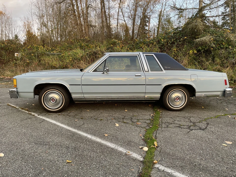 1987 Ford LTD - Image 2 of 31