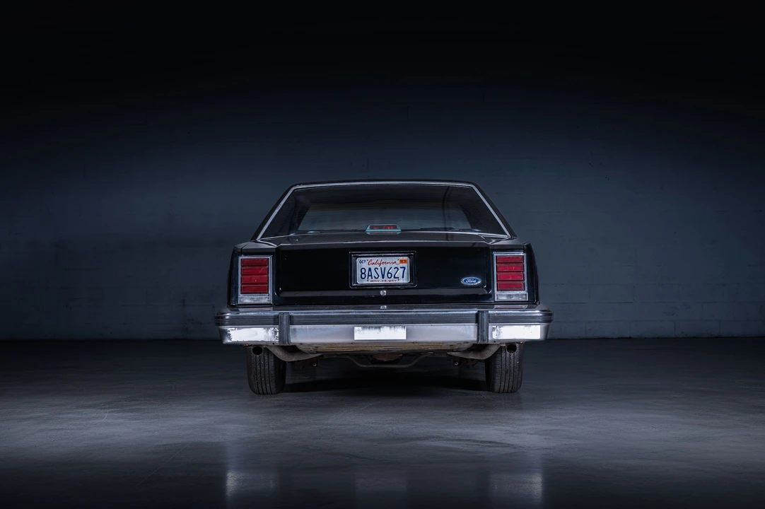1987 Ford Crown Victoria - Image 7 of 31