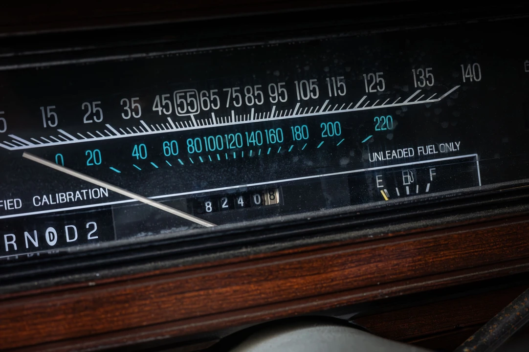 1987 Ford Crown Victoria - Image 21 of 31