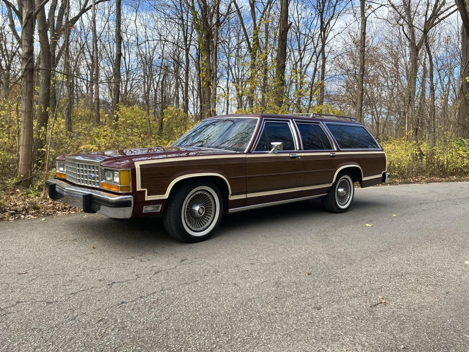 1987 Ford Country Squire - Image 8 of 31