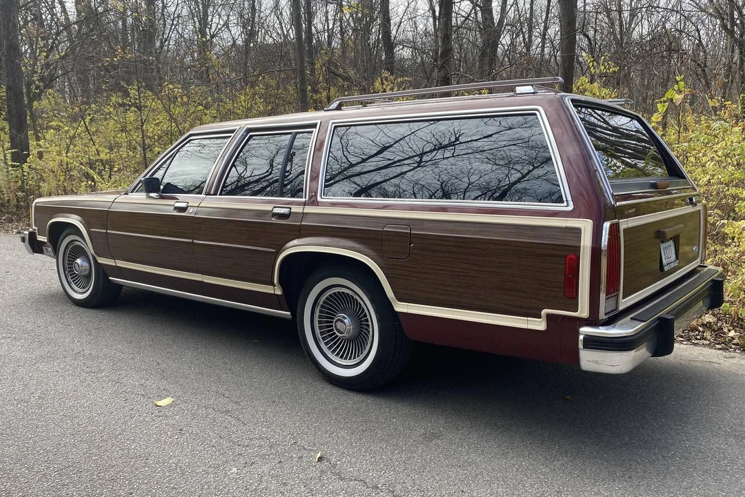 1987 Ford Country Squire - Image 4 of 31