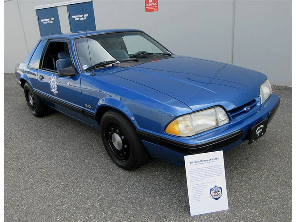 1987 Ford Mustang 3rd Gen - Image 8 of 31