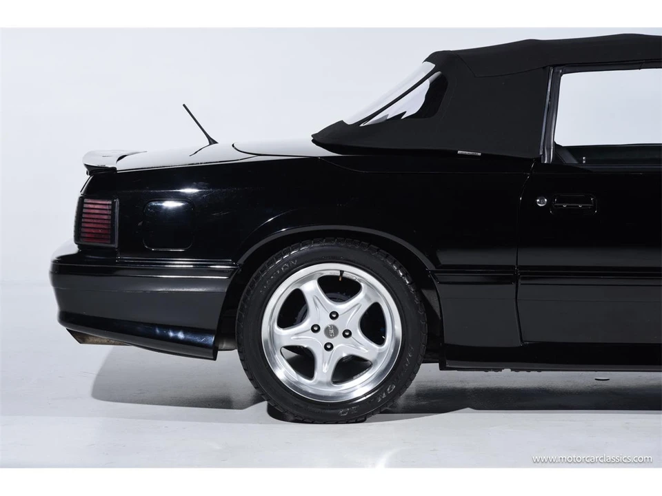 1987 Ford Mustang 3rd Gen - Image 16 of 31