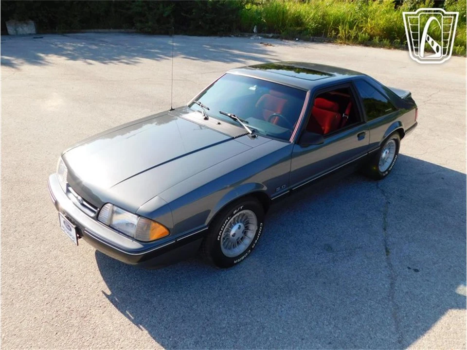 1987 Ford Mustang 3rd Gen - Image 10 of 31