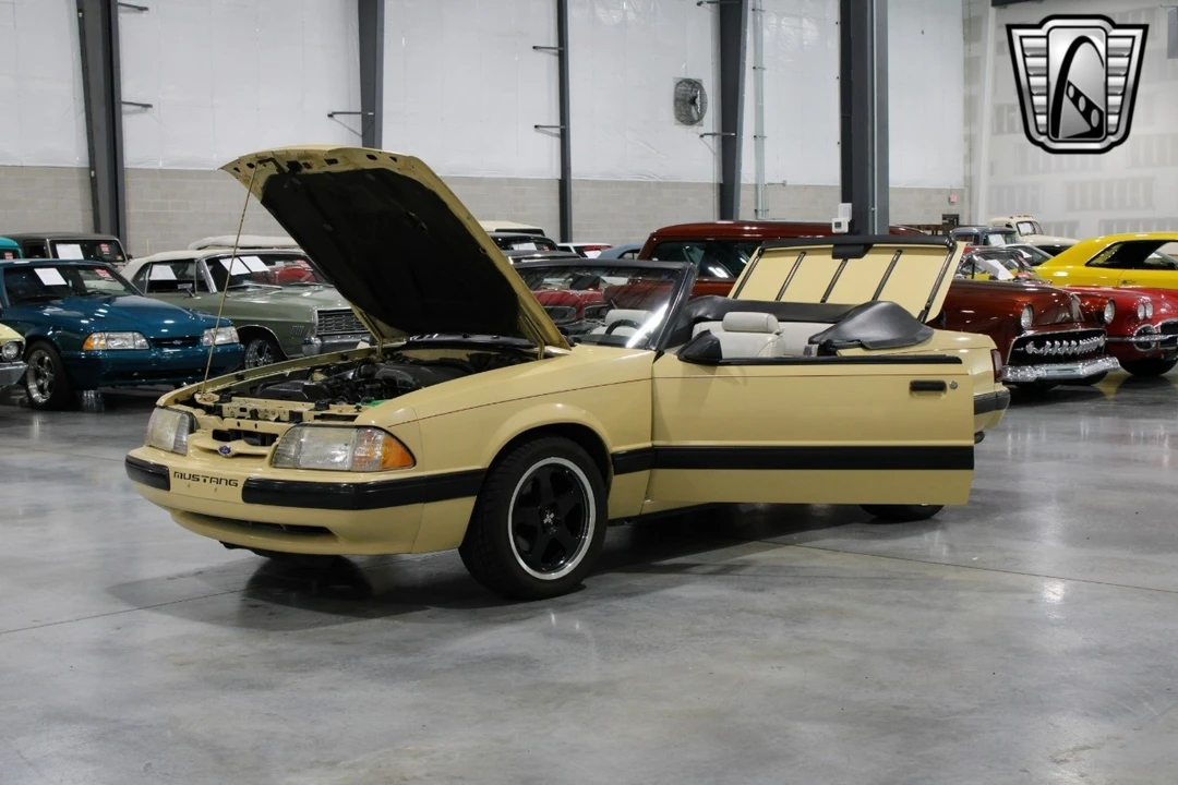 1987 Ford Mustang 3rd Gen - Image 18 of 21